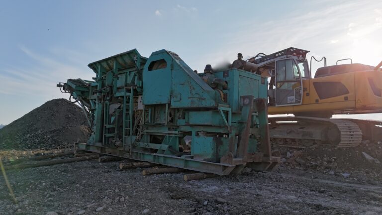 Mobiilne kivipurusti purustustöödel, killustiku tootmine otse objektil.